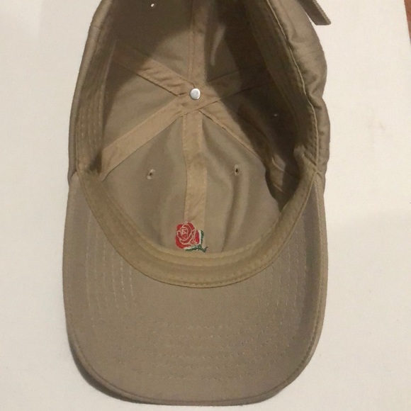 Zumiez Beige Rose Baseball Hat - Picture 4 of 4